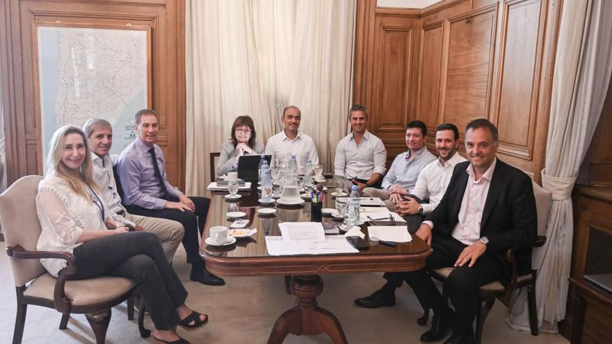 El Gobierno presentó un paquete de reformas de leyes y vuelve a presionar con Discapacidad