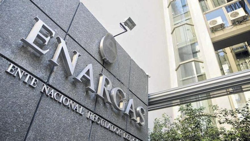 El Gobierno prorroga las intervenciones del ENRE y el Enargas por un año