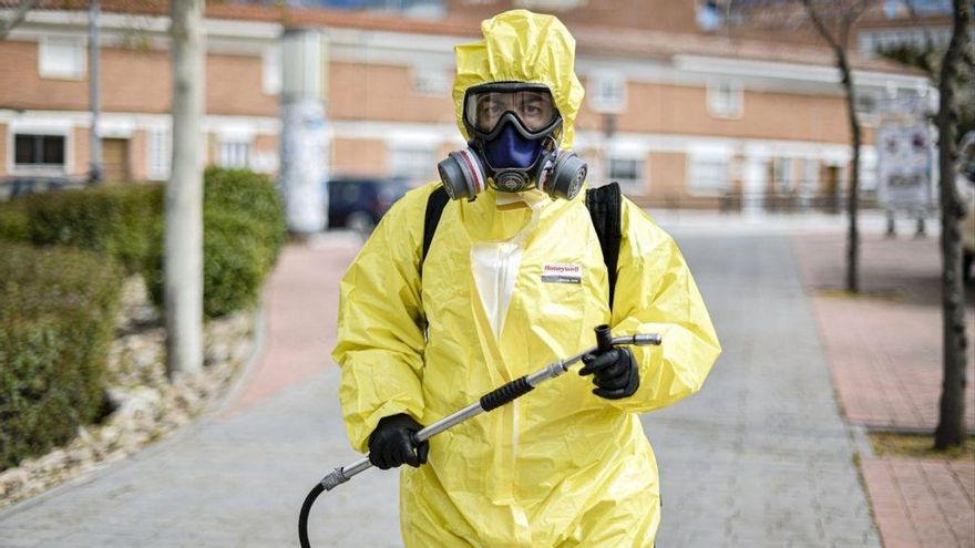 'Ases del coronavirus': la exposición que recuerda a quienes fueron esenciales durante el confinamiento