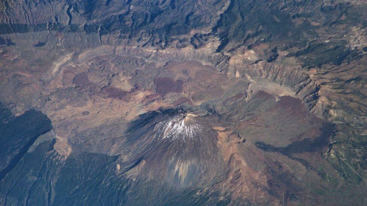Detectados 50 terremotos en las Cañadas del Teide tras una semana de calma