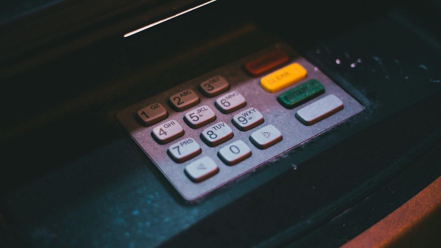 Cuándo se cobran las pensiones en abril de 2026: fecha de ingreso en cada banco