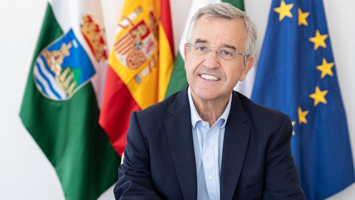 El alcalde de Estepona reitera que la “amiga íntima” a la que nadie vio trabajar sólo rendía cuentas verbalmente ante él