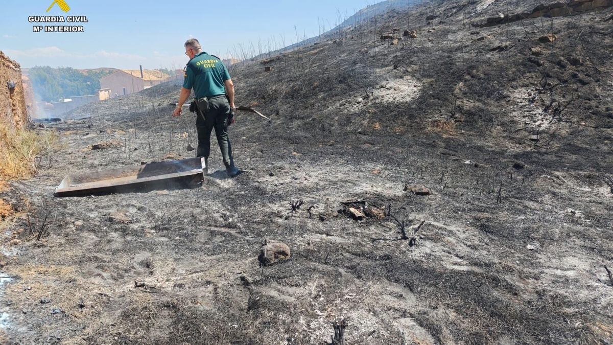 La Guardia Civil detiene a un hombre que causó un incendio en Soria al utilizar una radial