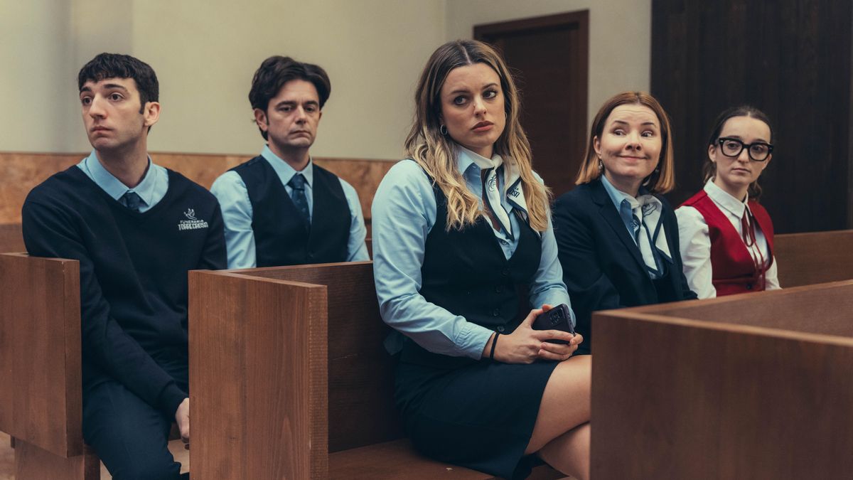 Imagen capitular de 'Muertos SL'