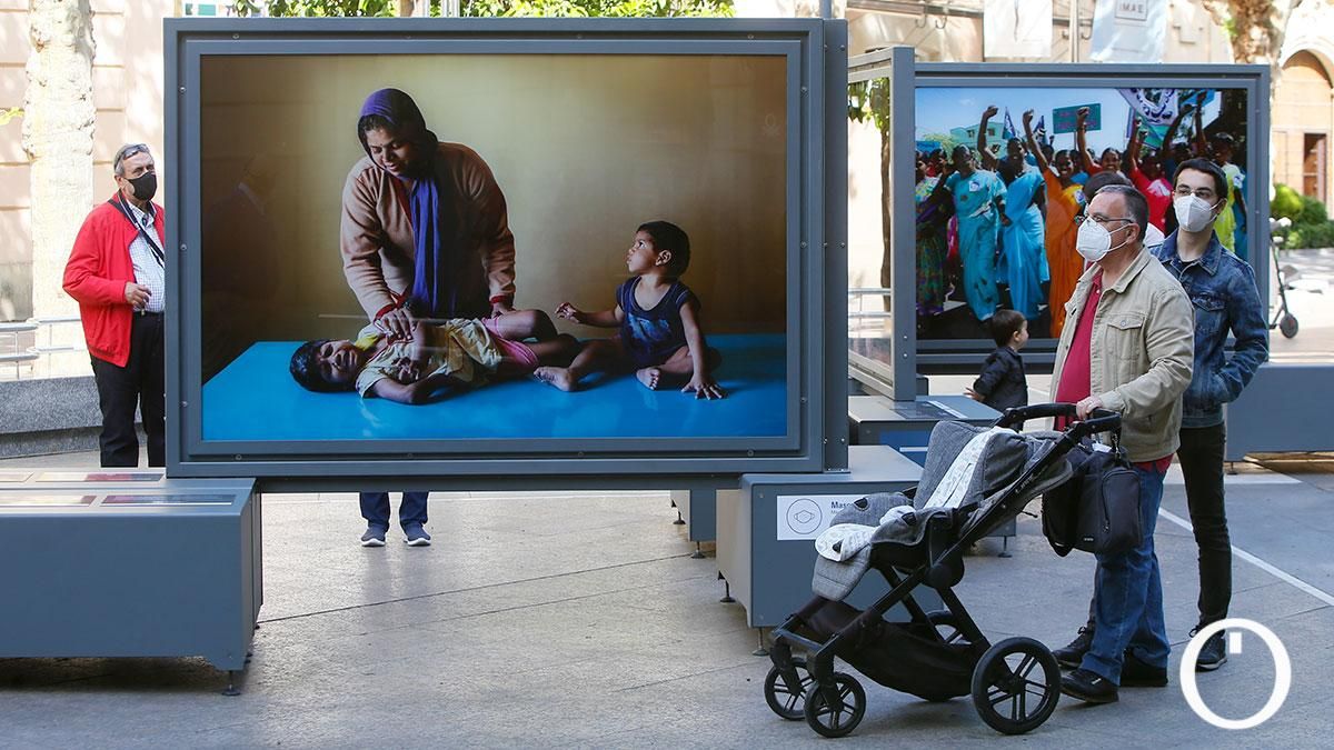 Exposición de Cristina García Rodero en el Bulevar de Gran Capitán