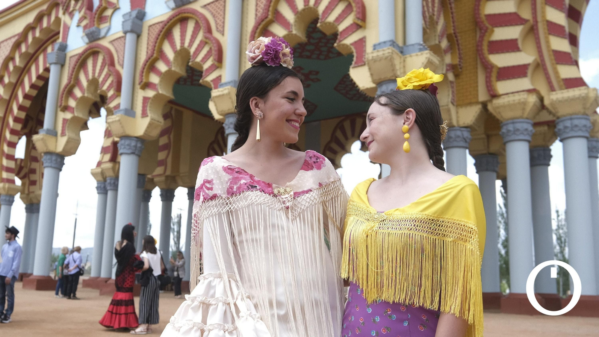 Ambiente de viernes en la Feria de Córdoba.