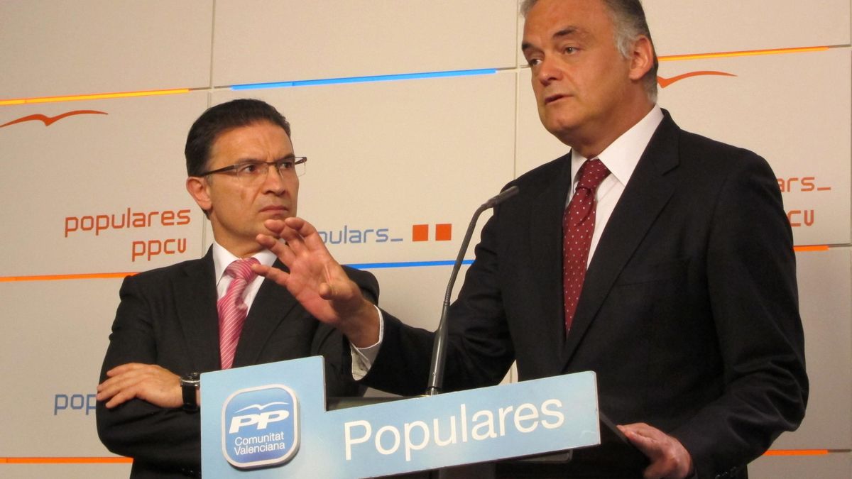 González Pons, ante petición de la PAH: "¿Suben hasta el rellano de mi casa y soy yo el que tengo que pedir disculpas?"