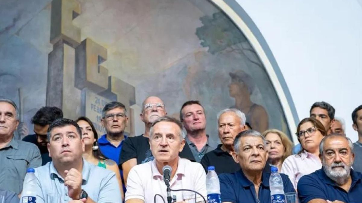 Los gremios duros definirán una medida de fuerza de 36 horas y le pedirán a la CGT que se sume