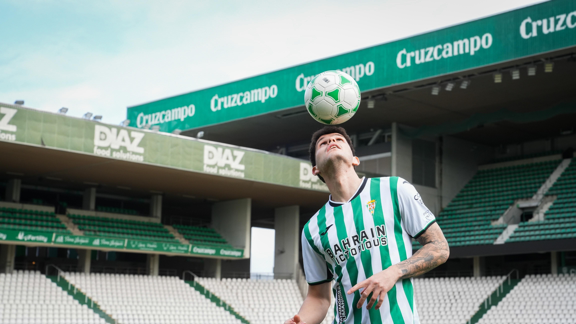 Presentación de Trulli como nuevo jugador del Córdoba CF