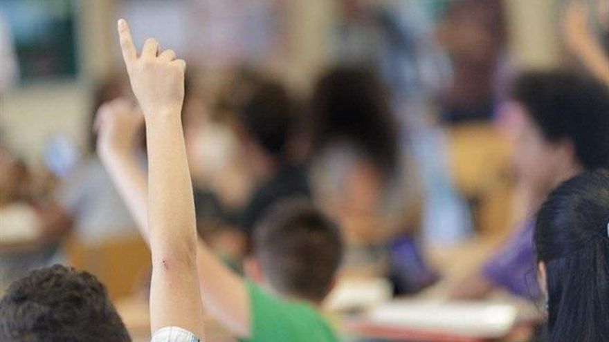 El Gobierno del PP mantendrá el calendario escolar bimestral de Cantabria