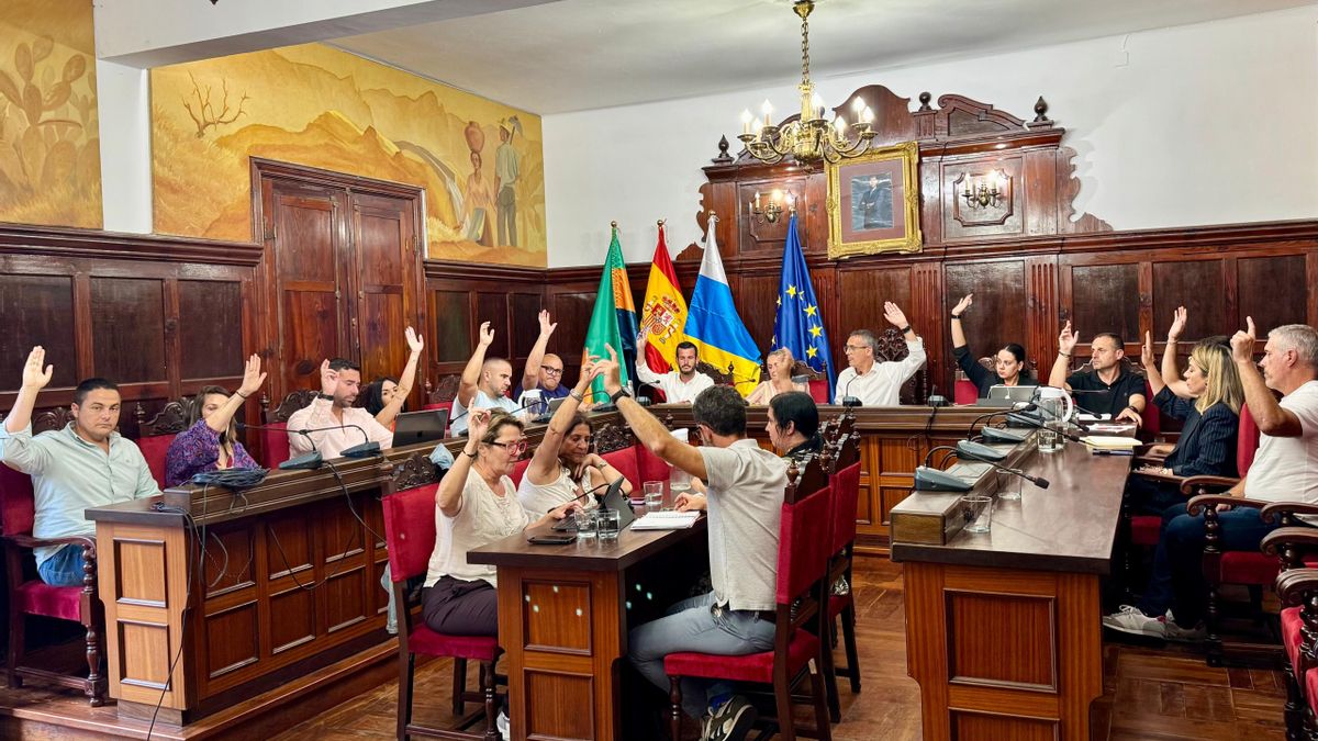 Pleno del Ayuntamiento de Los Llanos de Aridane celebrado el miércoles, 25 de junio.