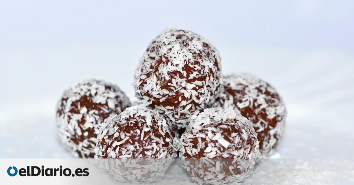 Bolitas de coco y chocolate: el postre que se hace sin horno y en apenas 20 minutos y es perfecto para llevar