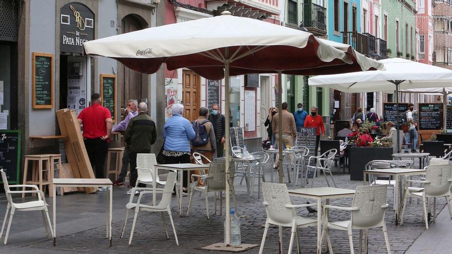 Terrazas exprés en Las Palmas de Gran Canaria, entre las normas burocráticas y las urgencias de los hosteleros