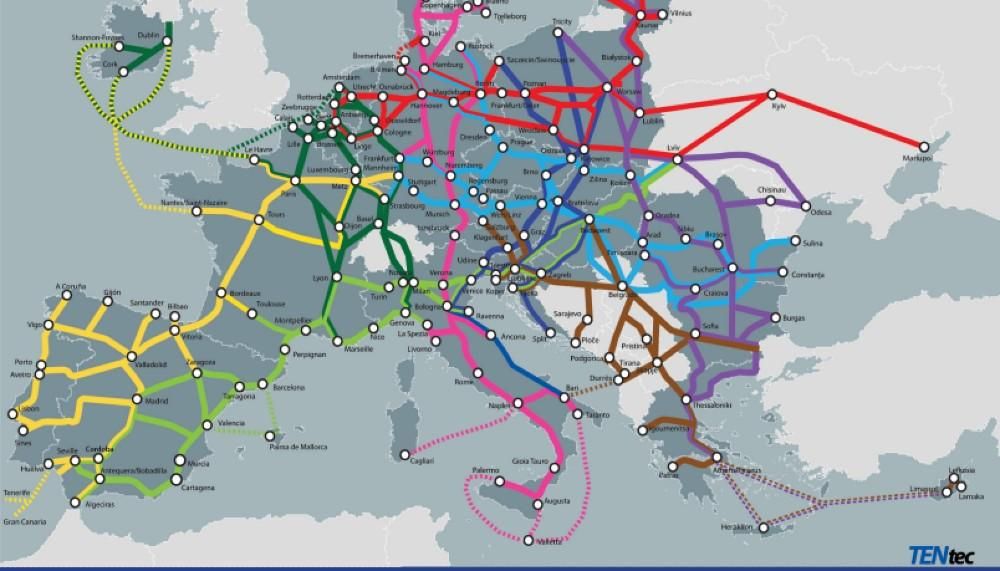 Mapa actualizado del Ten-T para logística y transportes de Europa con el Corredor Atlántico en amarillo.