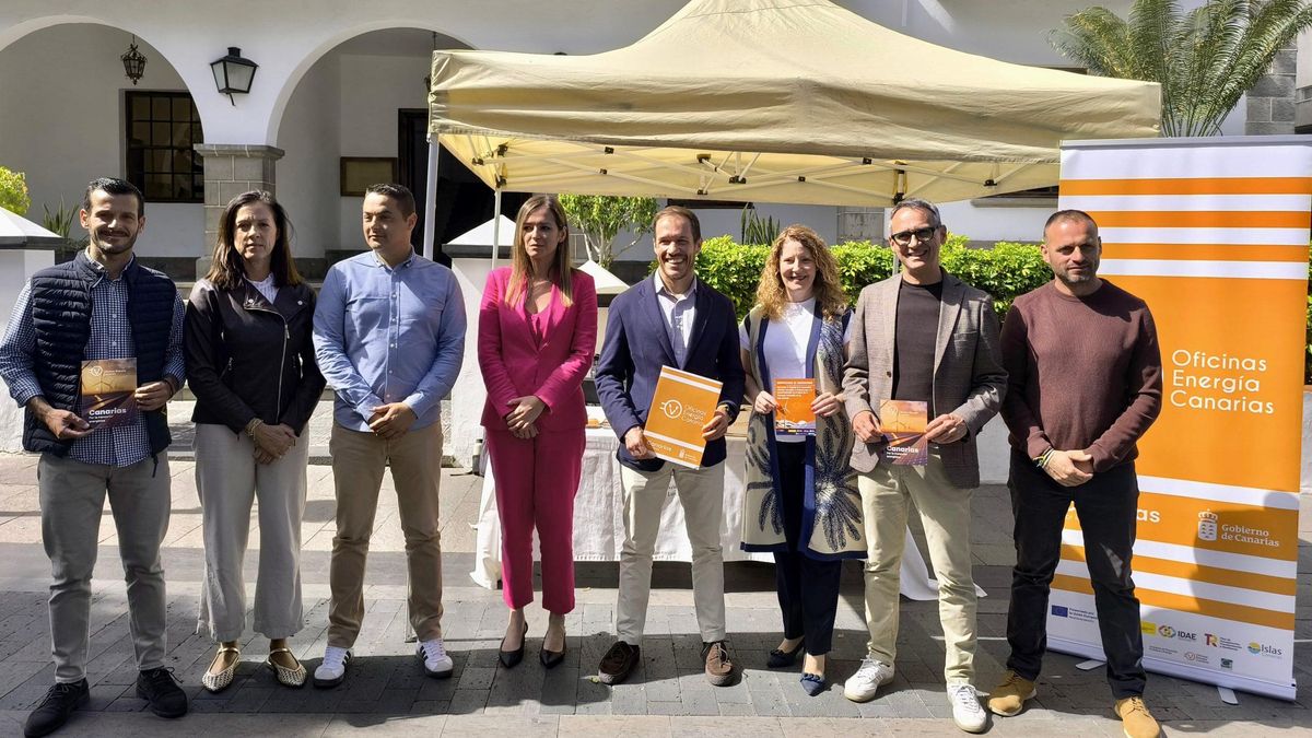 Presentación  del punto de información en Los Llanos de Aridane de las Oficinas de Energía de Canarias.