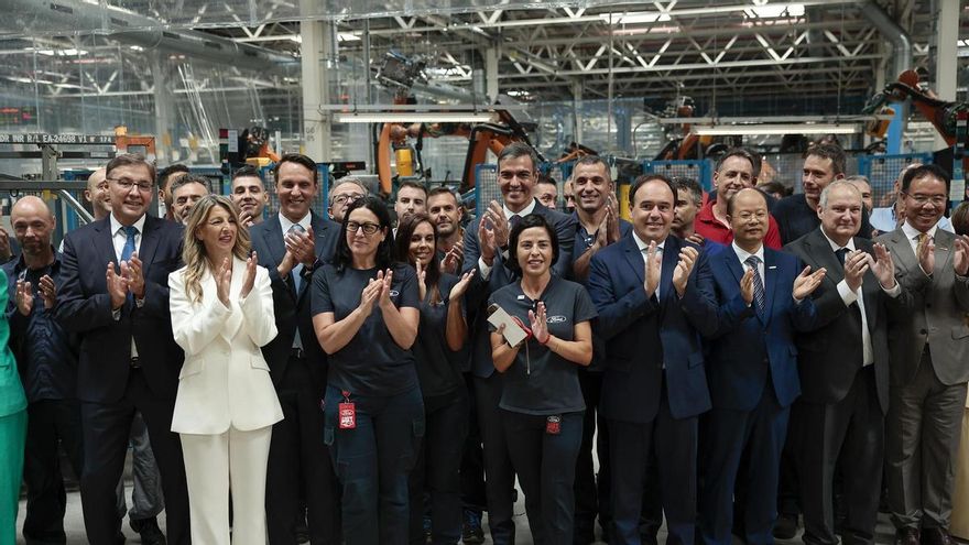 Boda de conveniencia de Ford y Geely: el grupo chino da el 'sorpasso' a una marca en repliegue en Europa