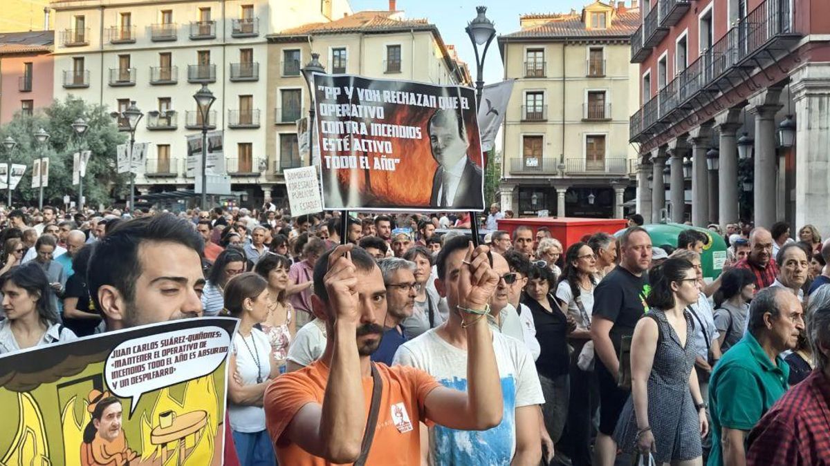 Pancartas de los manifestantes.