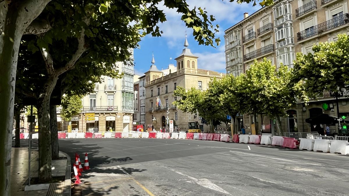 Glorieta del Doctor Zubía en obras, Logroño