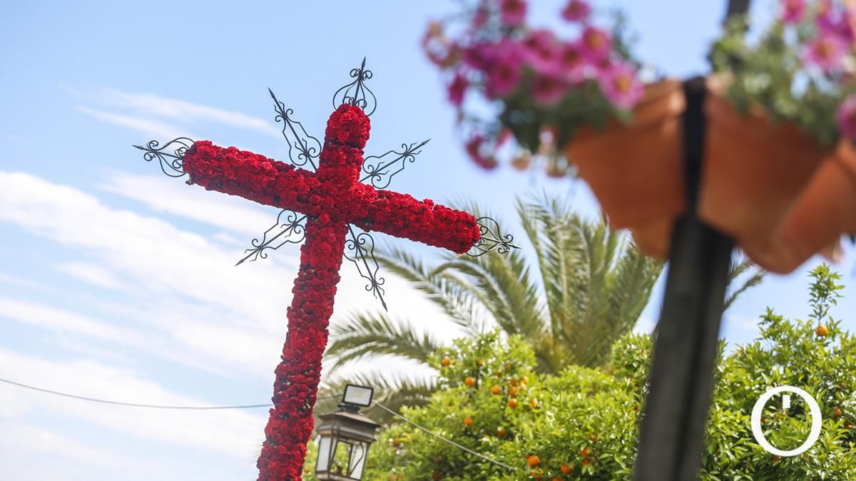 Segundo premio en Recintos Cerrados Cruz de la Hermandad del Santo Sepulcro