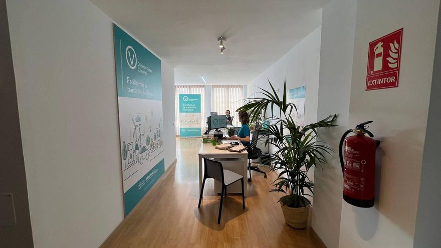 El puente que facilita la transición de la ciudadanía canaria hacia las renovables