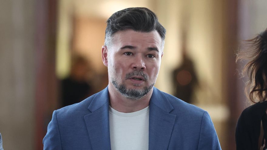 El portavoz de ERC en el Congreso, Gabriel Rufián, a su llegada a la Junta de Portavoces en el Congreso de los Diputados, a 23 de junio de 2026, en Madrid (España).