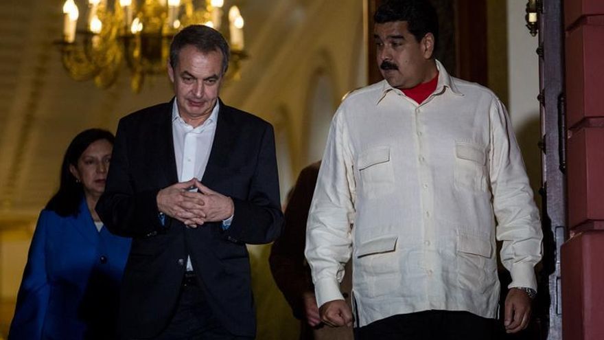 Zapatero se reunió con Maduro horas antes de la salida de prisión de López