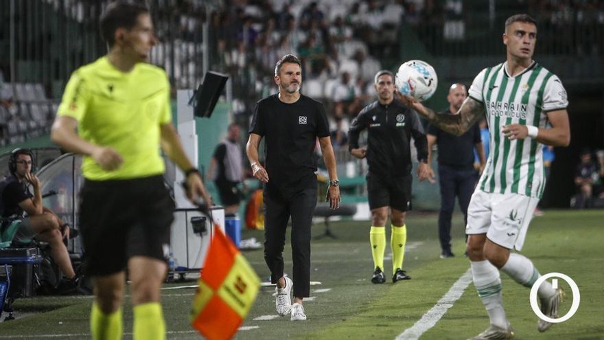 Iván Ania: "Estoy notando al equipo enchufado"