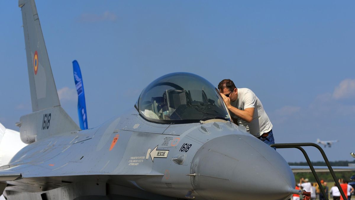 Un caza F-16 estadounidense se estrella en una base de EEUU en el oeste de Alemania