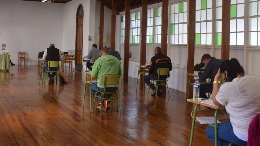 Diez aspirantes optan a una plaza de policía local en Santa Cruz de La Palma
