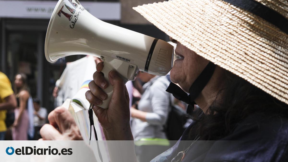 La protesta masiva contra el modelo turístico de Canarias, en imágenes