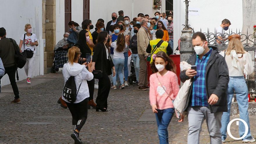 Veneración a Nuestro Padre Jesús de Humildad y Paciencia y Nuestra Señora de Paz y Esperanza