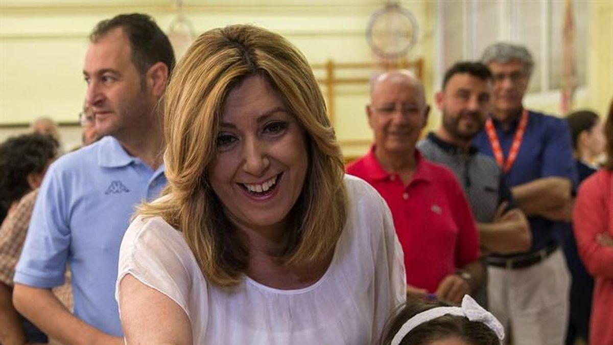 Susana Díaz espera una "alta participación" y no prevé unas nuevas elecciones
