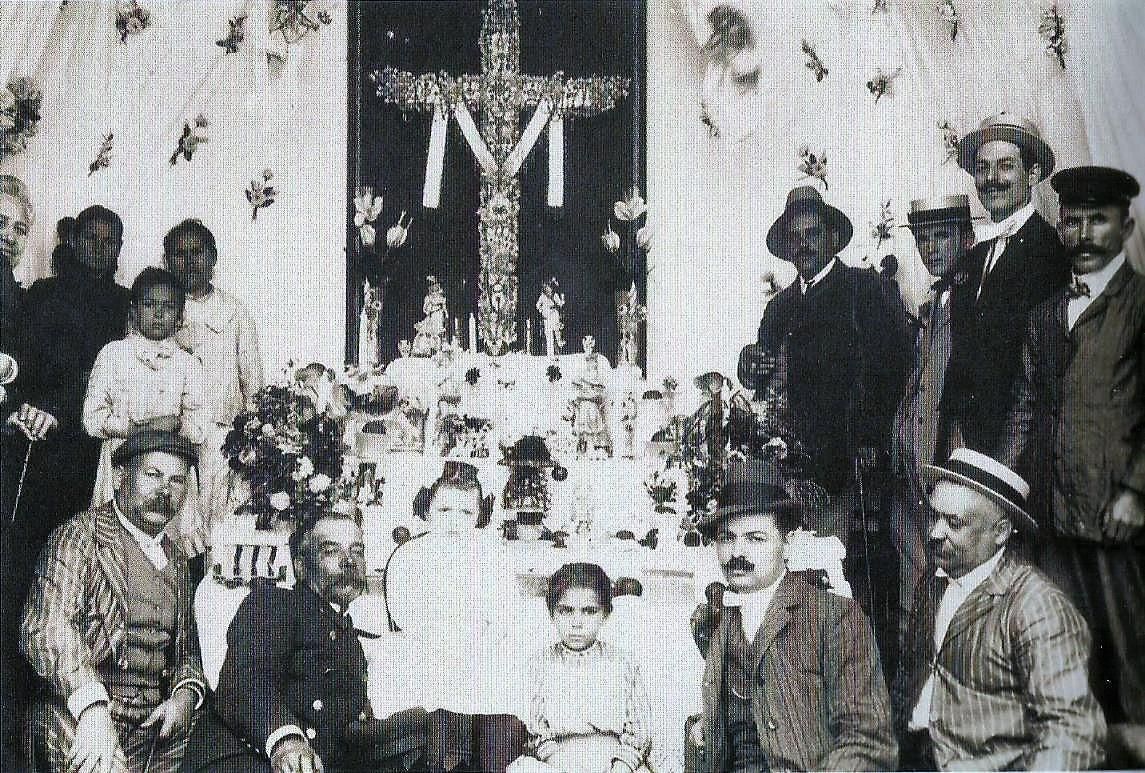 Antigua cruz de mayo de Breña Alta. AGLP