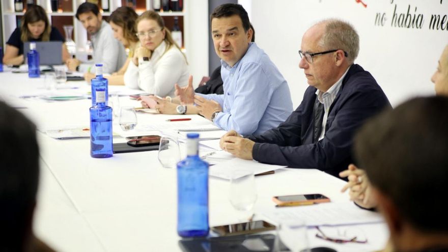 Celebración del comité de dirección de la consejería.