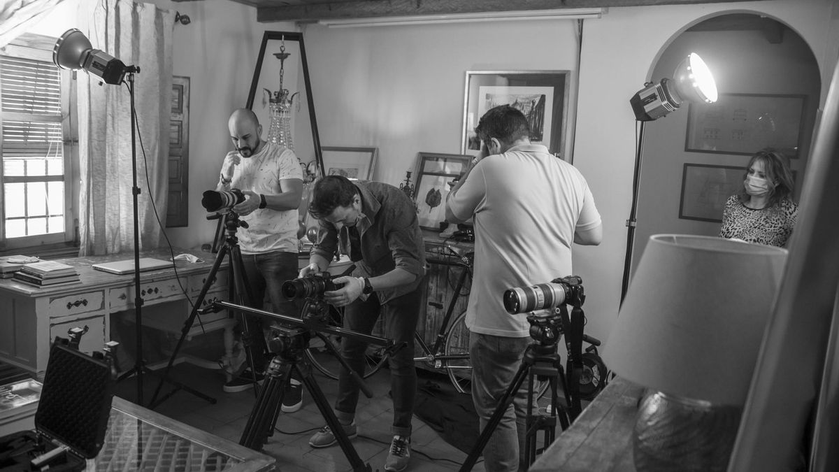 La carter de servicios de Five O’Clock incluye todo tipo de proyectos audiovisuales y fotográficos, personalizados para cada cliente.