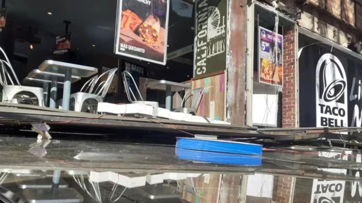 El fuerte viento de la borrasca Leonardo deja al menos dos heridos en València