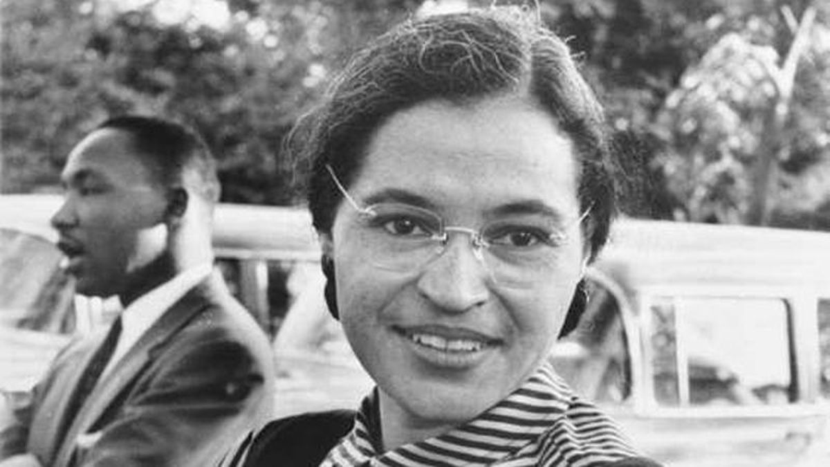 Hace 70 años, Rosa Parks se negó a ceder su asiento en el autobús y cambió la historia de los derechos civiles en Estados Unidos