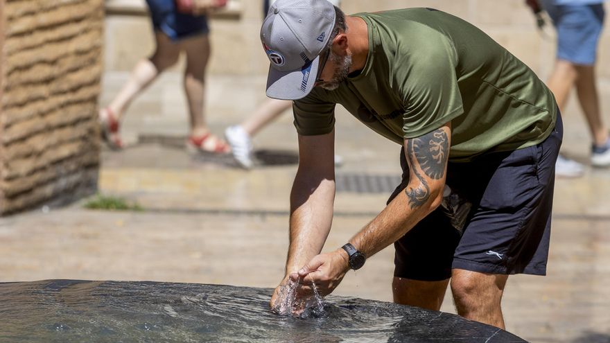 Las tormentas siguen en el nordeste peninsular mientras el calor supera los 35 grados en gran parte de España