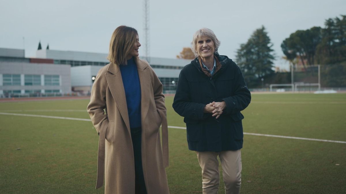 Lara Siscar y Paloma del Río en 'En Primicia'