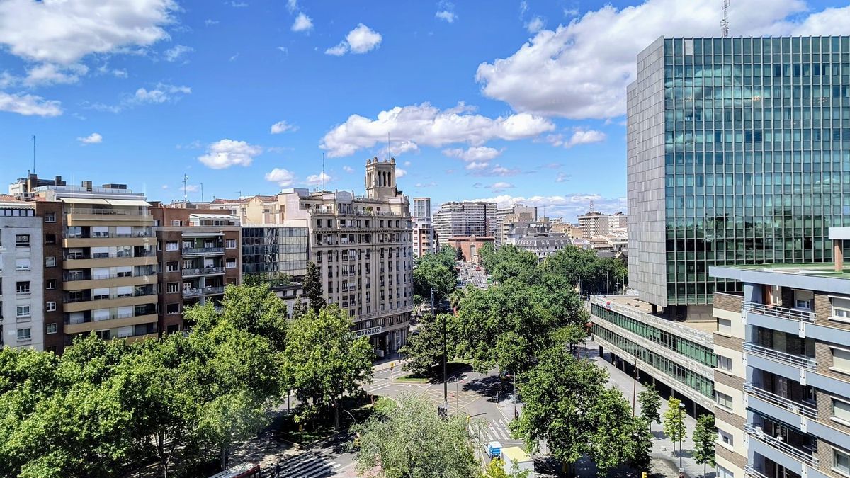 Nueva vista del centro de Zaragoza desde la planta sexta del Corte Inglés del paseo Sagasta.