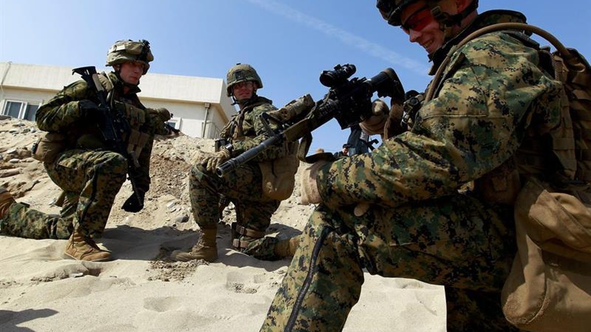 Aumenta el gasto militar mundial, también el de España