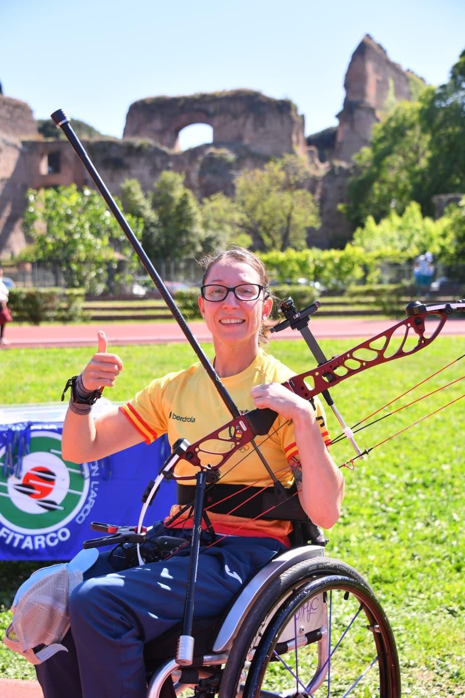 La toledana Isabel Fernández, deportista de tiro con arco paralímpico