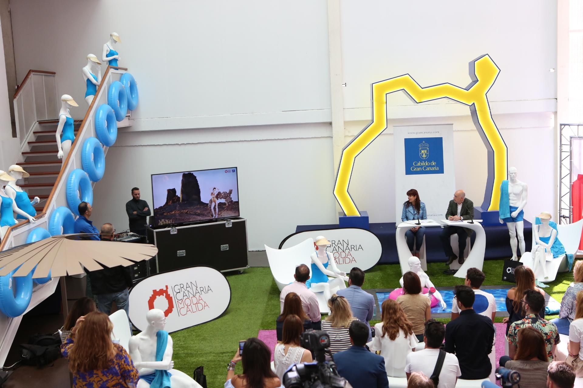 Presentación de la pasarela Moda Cálida. (Alejandro Ramos)
