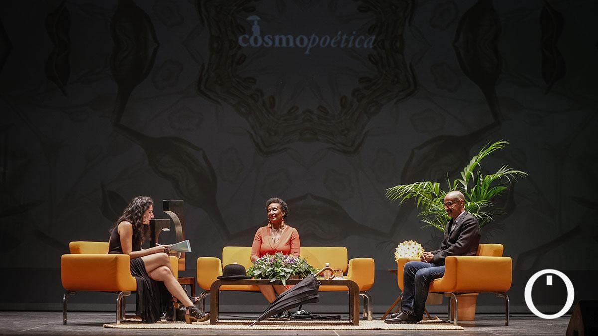 Hacemos pide al Ayuntamiento que aclare por qué no renueva a la empresa que gestionó el último Cosmopoética