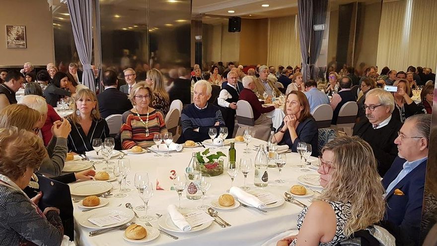 Un aspecto de la comida de hermandad de la Casa de León en La Coruña.