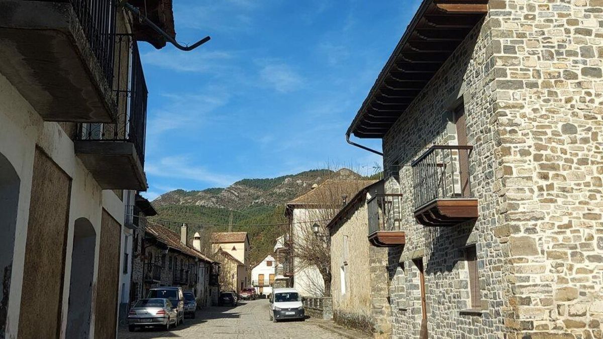 A menos habitantes, más gasto por vecino: los pueblos más pequeños de Aragón exigen casi el doble de inversión