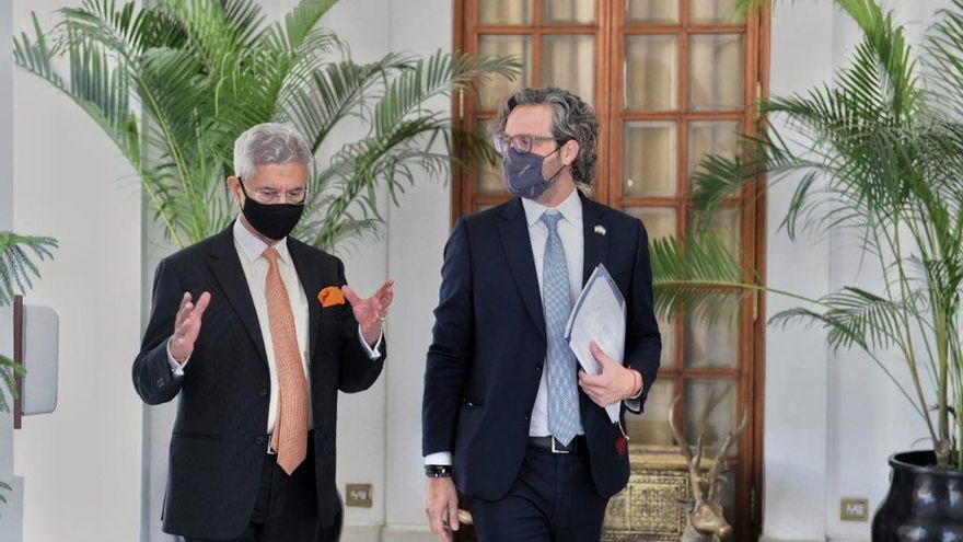 Cafiero se reunió en Nueva Delhi con su par de la India y celebró el crecimiento del comercio bilateral