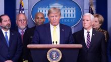 Trump no aclara si se ha hecho la prueba del coronavirus y anuncia medidas económicas