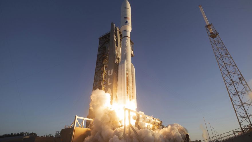 Amazon lanza al espacio la segunda misión para crear una "constelación de satélites"