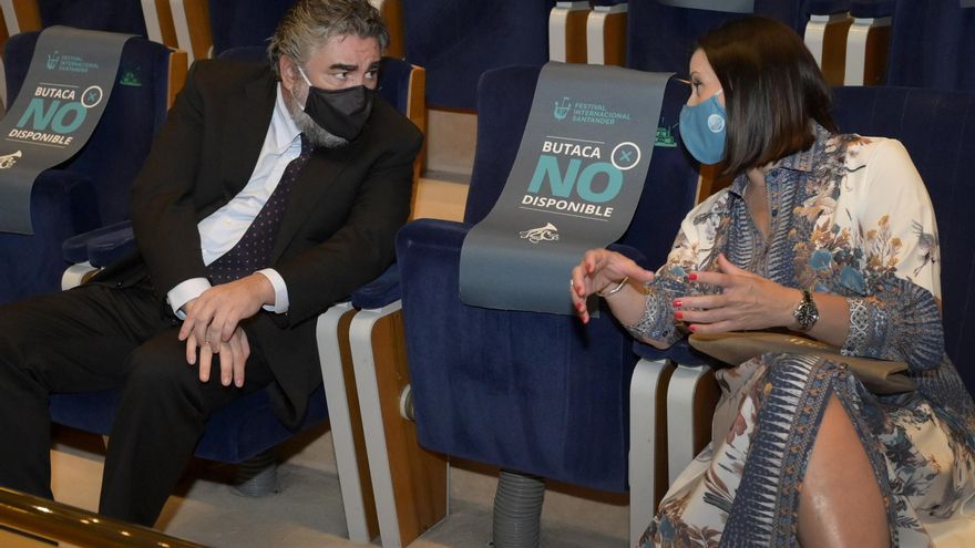 Ceruti da plantón a la alcaldesa y reivindica su propia agenda como nuevo concejal de Cultura